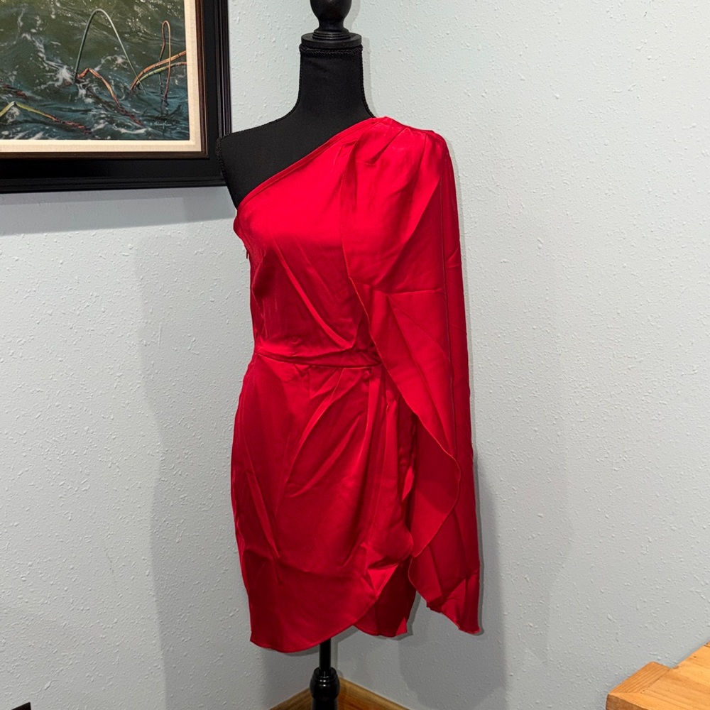 🫶🏼One-Shoulder Red Satin Dress size medium
